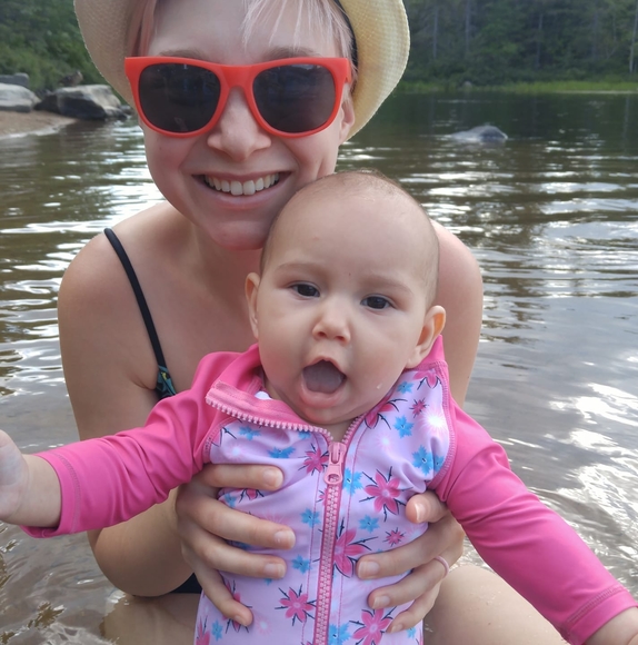 Meet your Posher, Corinne - Picture 1 of 1